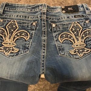 Miss Me fleur design rhinestones.